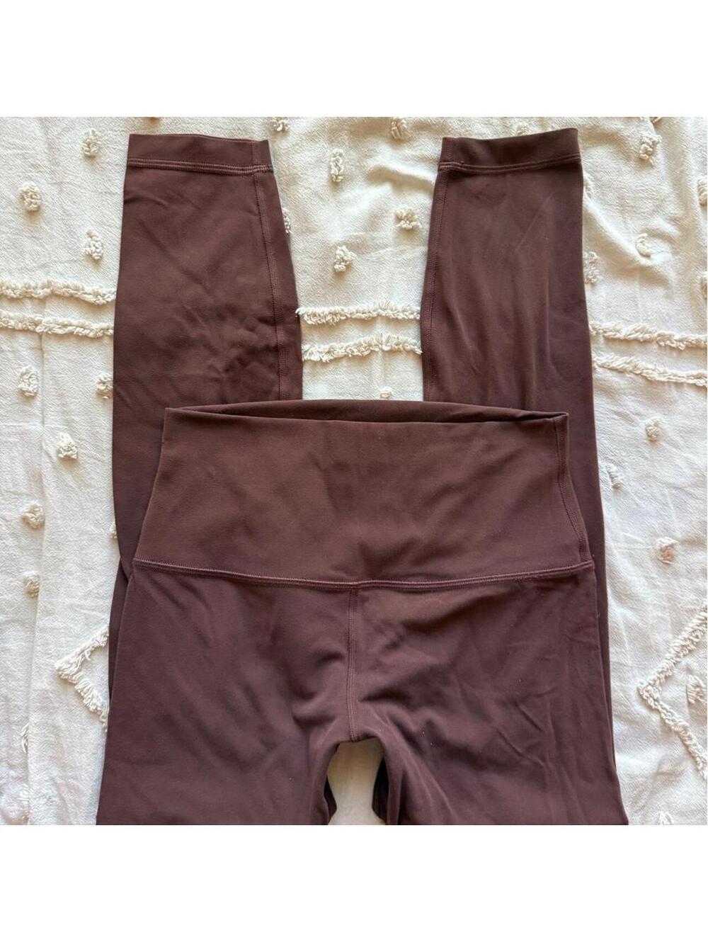 Lululemon Chocolate Brown High Rise Leggings